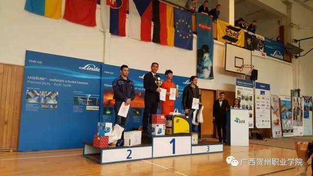 http://mmbiz.qpic.cn/mmbiz_jpg/XbxTZJdEW02U9RenpaZ255xjOXxTBsq1JUUbB5tibduIwjBuiauLFFl8DqMd1UgMibywj0Guk1ubZssE5NiaCSFDnw/640?wx_fmt=jpeg&wxfrom=5&wx_lazy=1